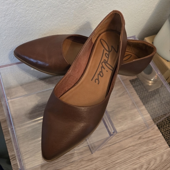Zodiac Brown Flats • Size 8.5 • Gently used - Picture 4 of 16